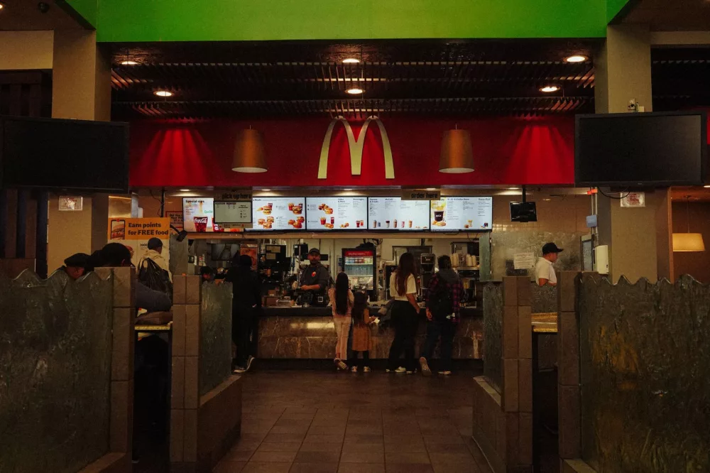 The Enduring Power of Restaurant Chains: A Deep Dive into Their Business Model and Future